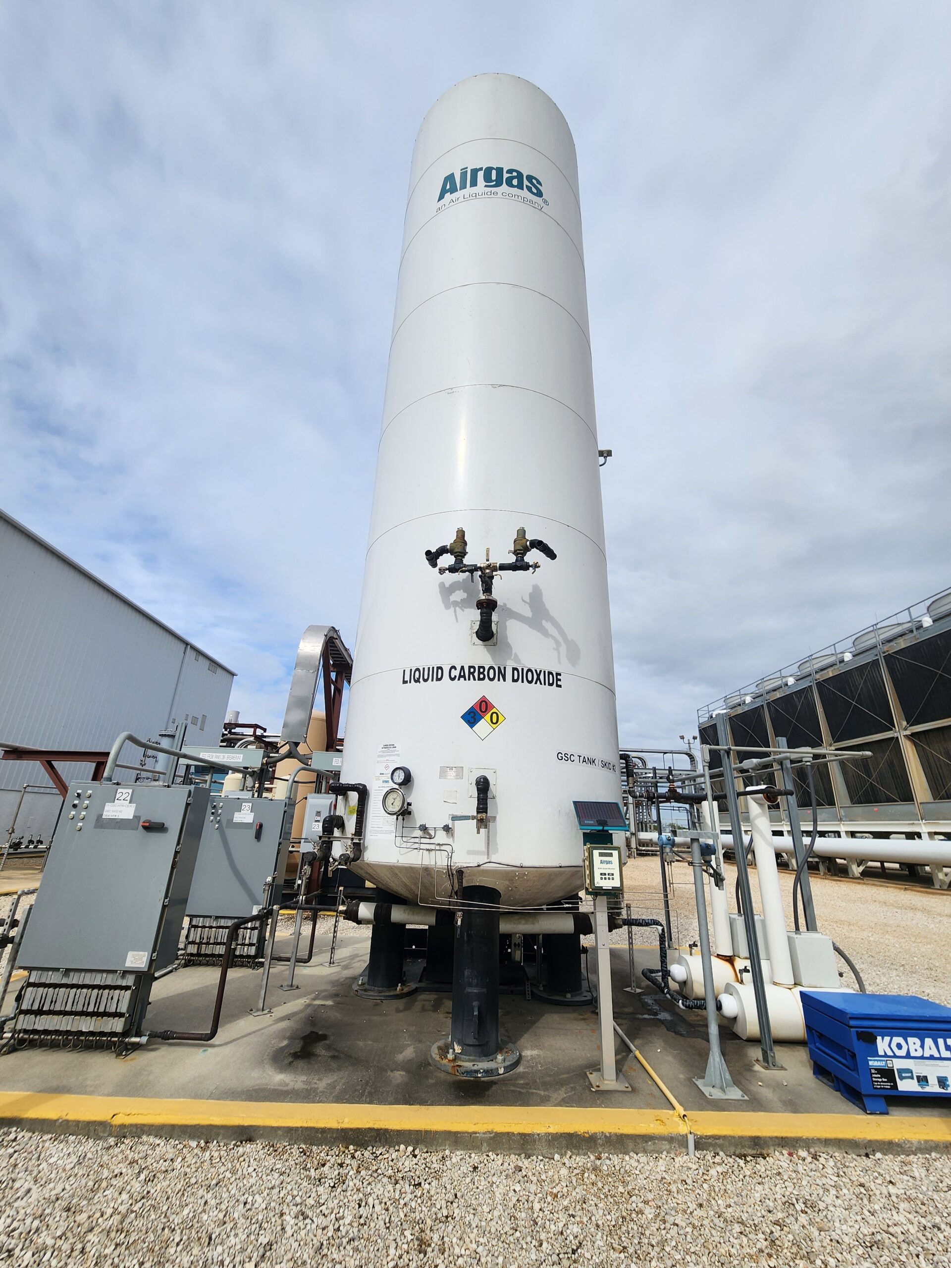 A large container of liquid carbon dioxide on the grounds of the NET Power demonstration plant in La Porte, Texas. 